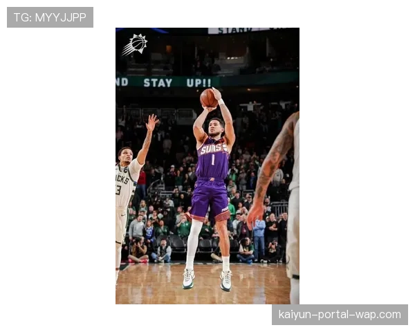 布克罚球10中10砍20+6+8 太阳附加赛胜勇士晋级